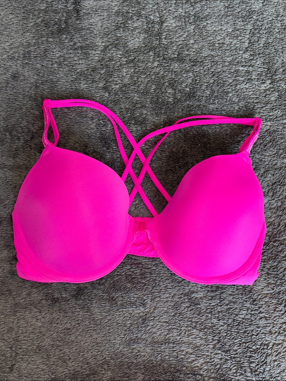 VICTORIA’S SECRET Front Clip Strappy Light Push-Up Bra in Hot Pink